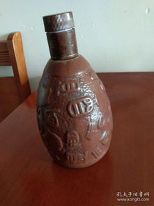 酒具·烟酒茶具与杂项收藏 瓶中日月，杯里乾坤